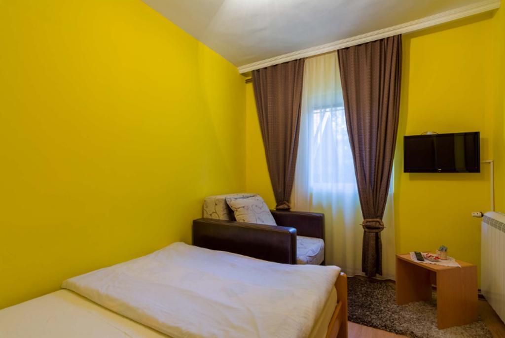Apartments Junior ซลาตีบอร์ ภายนอก รูปภาพ